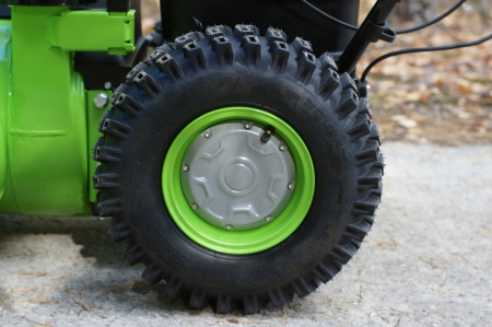 Снегоуборщик аккумуляторный GreenWorks GD82ST56 (без АКБ и ЗУ)