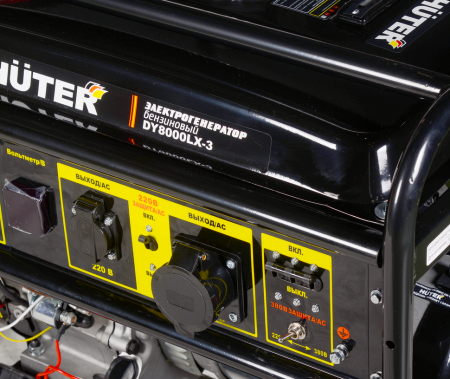 Бензиновый электрогенератор Huter DY8000LX-3 с электростартером