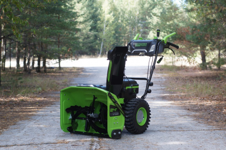 Снегоуборщик аккумуляторный GreenWorks GD82ST56 (без АКБ и ЗУ)