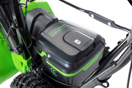 Снегоуборщик аккумуляторный GreenWorks GD82ST56 (без АКБ и ЗУ)