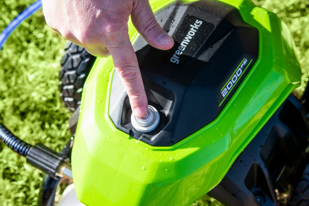 Мойка высокого давления электрическая GreenWorks GHP2000