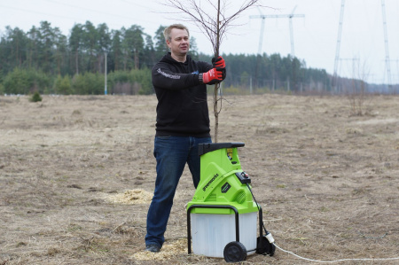 Измельчитель садовый электрический GreenWorks GACSB