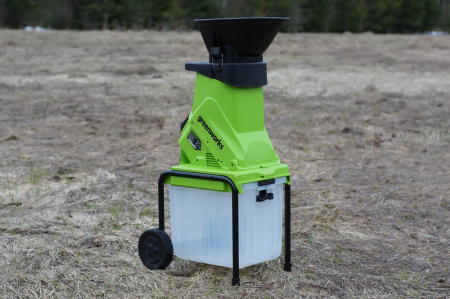 Измельчитель садовый электрический GreenWorks GACSB