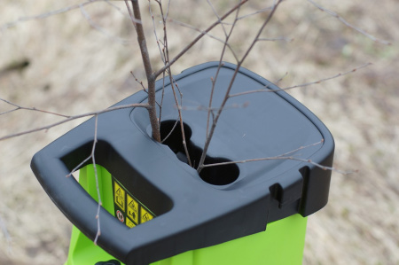 Измельчитель садовый электрический GreenWorks GACSB