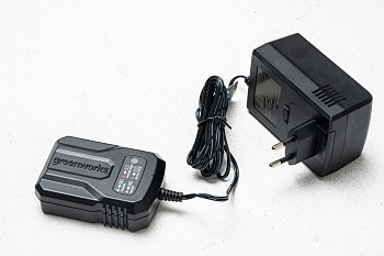 Зарядное устройство GreenWorks G40UCM2M 40V 2А