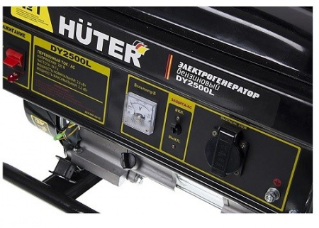 Бензиновый электрогенератор Huter DY2500L